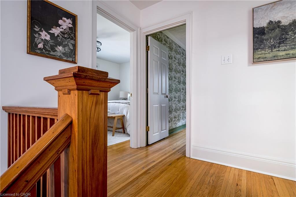 100 Dalewood Crescent Property Photo 28