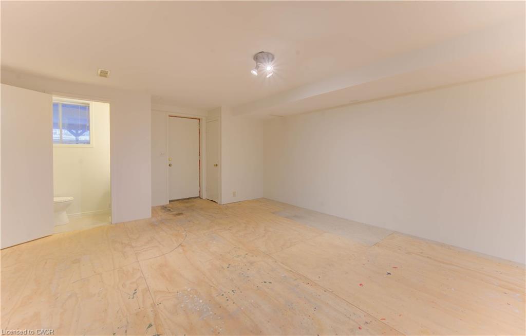 3-440 Pioneer Drive Property Photo 14
