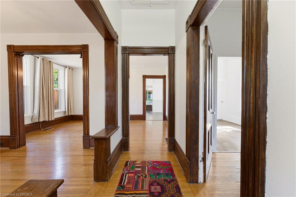 89 Dundas Street Property Photo 13