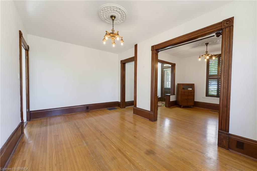 89 Dundas Street Property Photo 17