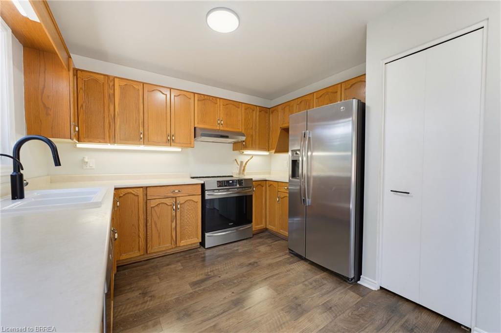 89 Dundas Street Property Photo 24