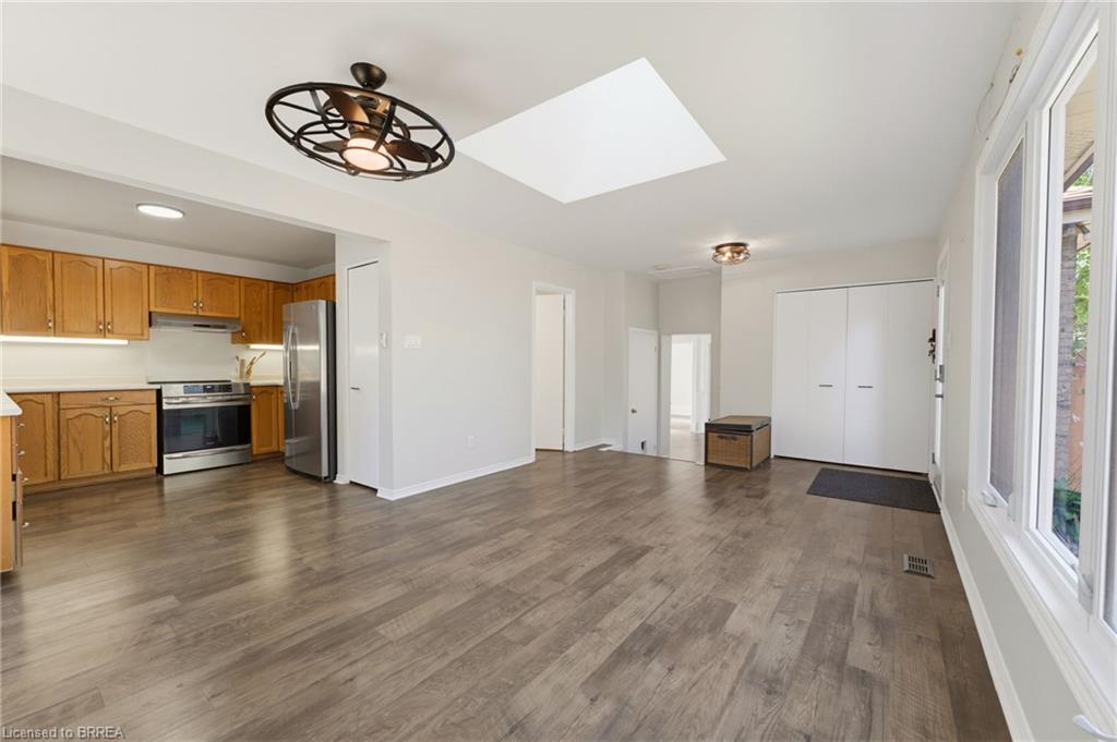 89 Dundas Street Property Photo 26