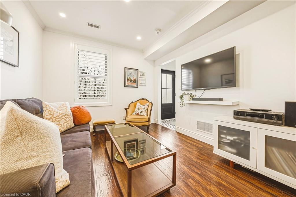 153 Elgin Street Property Photo 5