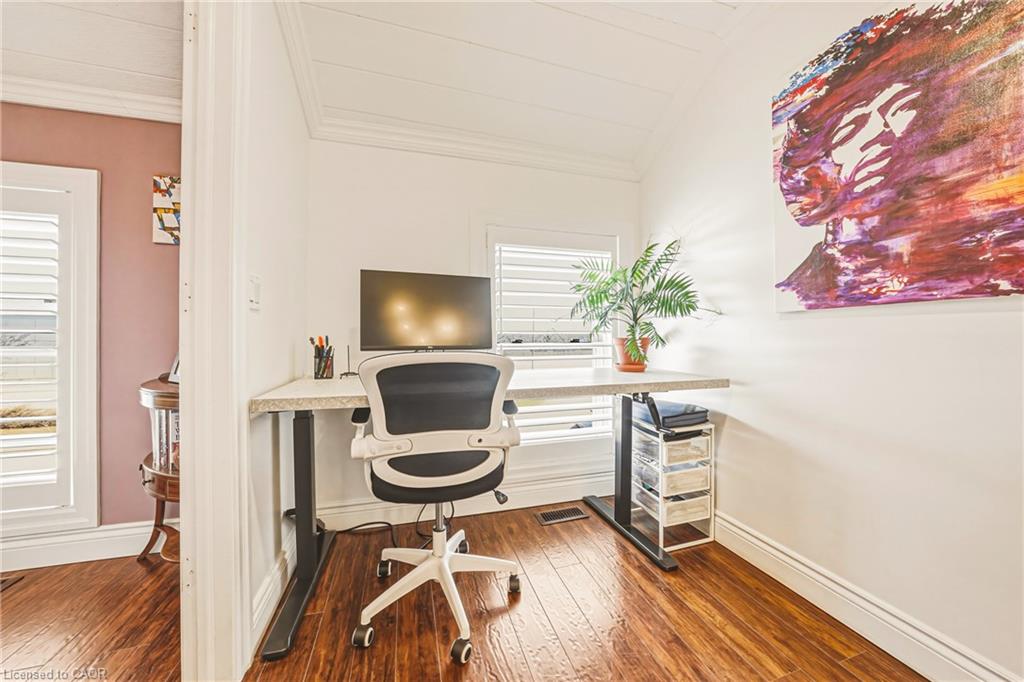 153 Elgin Street Property Photo 28