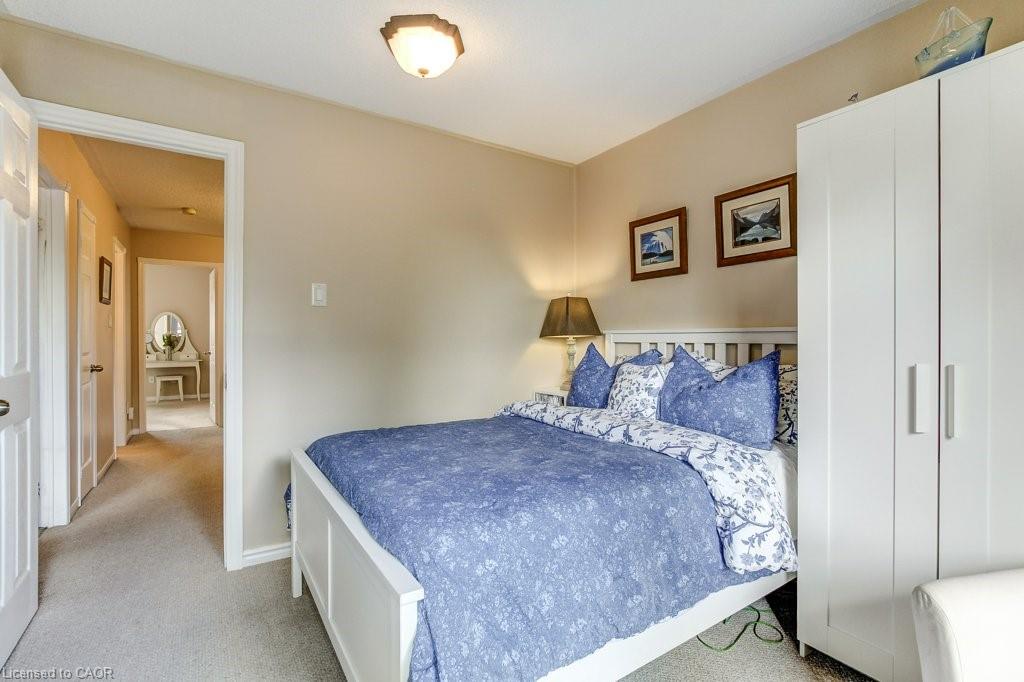 4 Edgewater Drive Property Photo 23