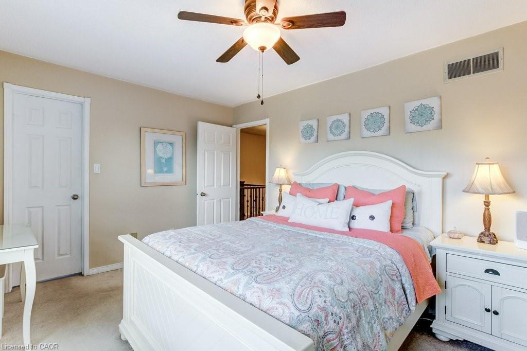 4 Edgewater Drive Property Photo 25