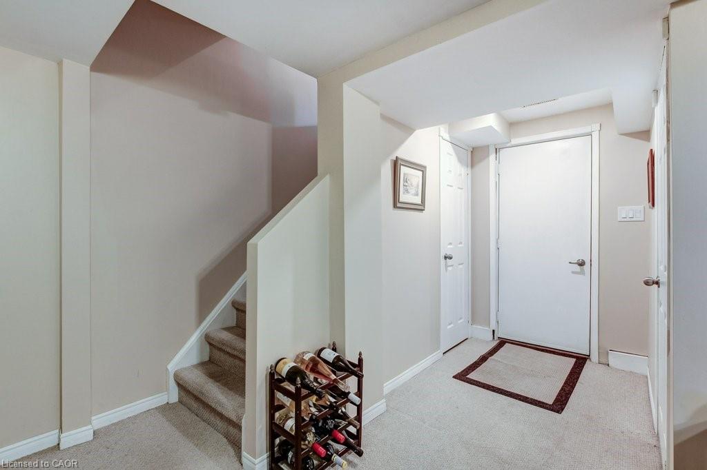 4 Edgewater Drive Property Photo 29