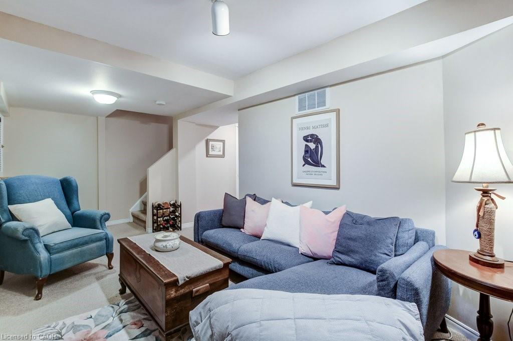 4 Edgewater Drive Property Photo 32