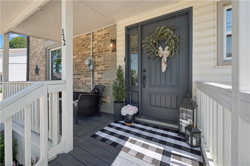 332 Jane Street Property Photo 4