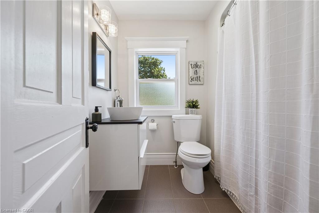 332 Jane Street Property Photo 26