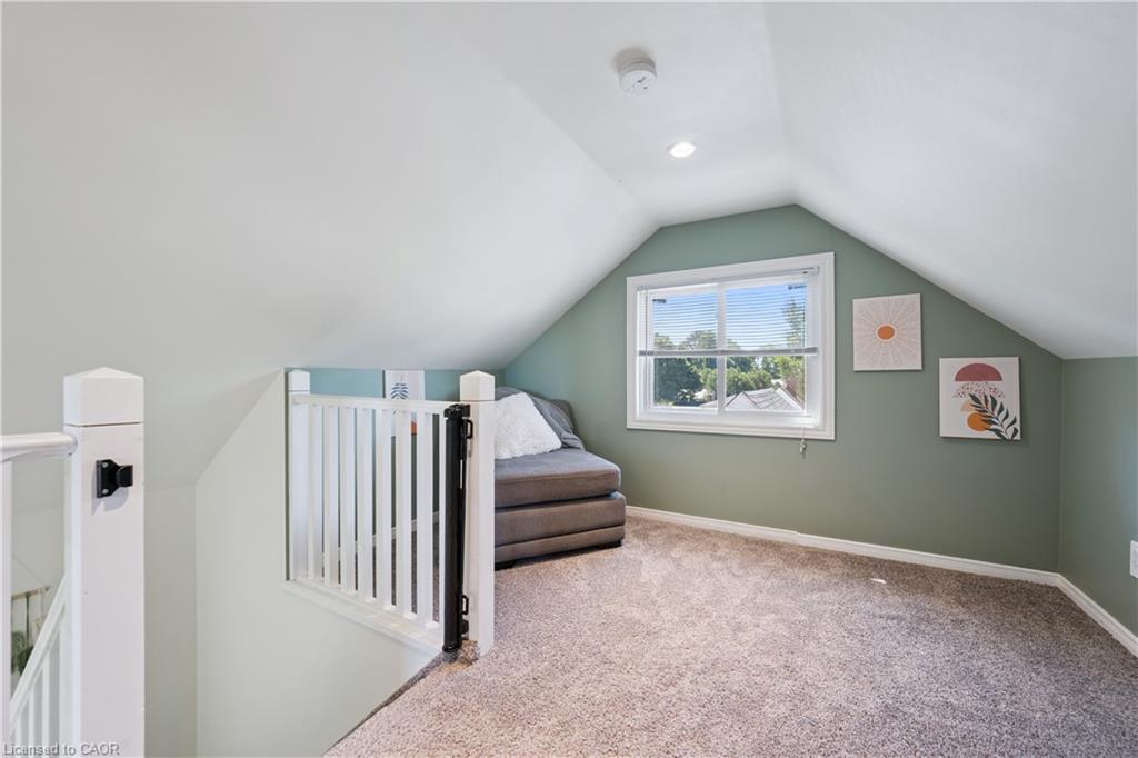 332 Jane Street Property Photo 27