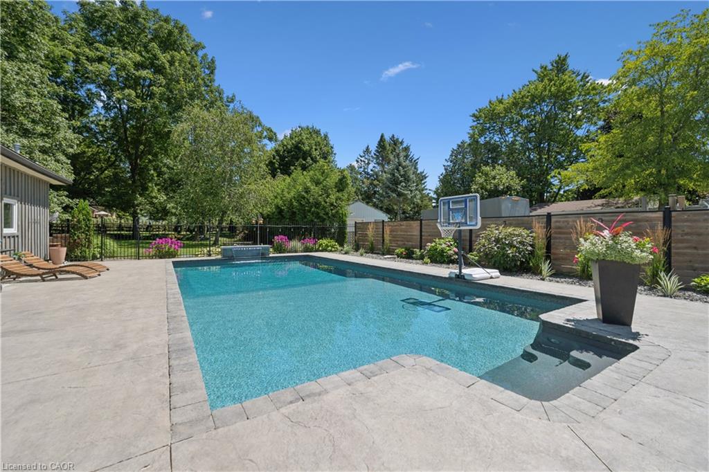 332 Jane Street Property Photo 39