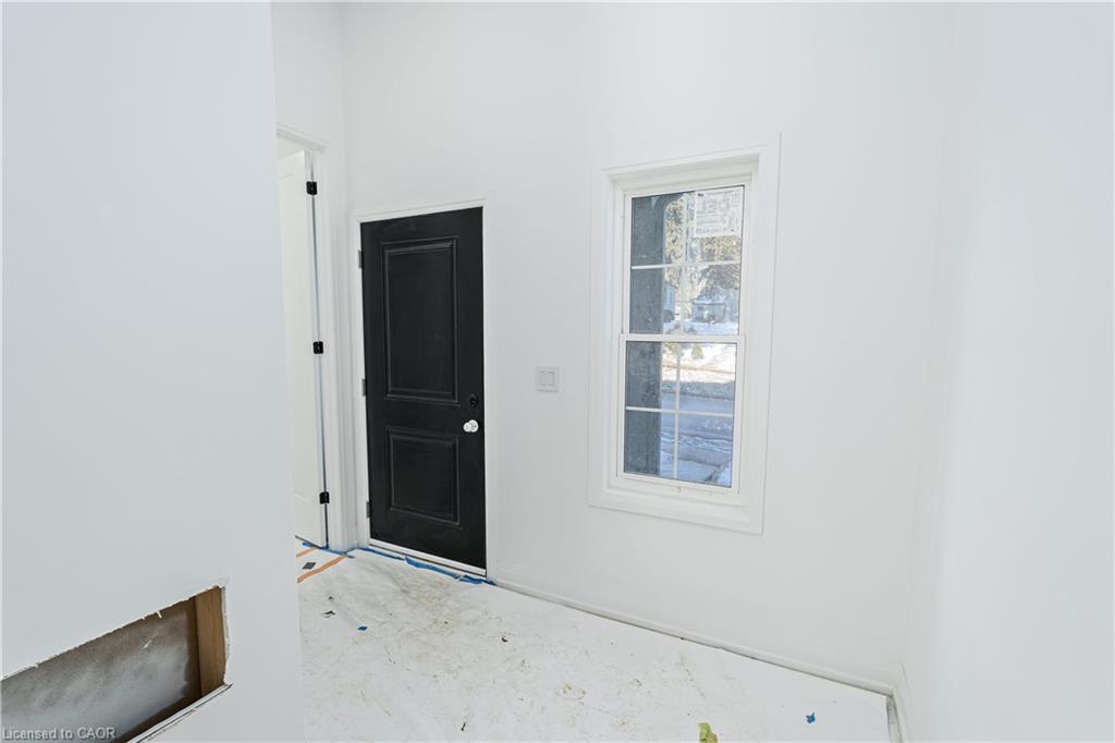 19 James Street Property Photo 6