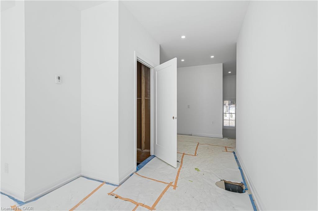 19 James Street Property Photo 17