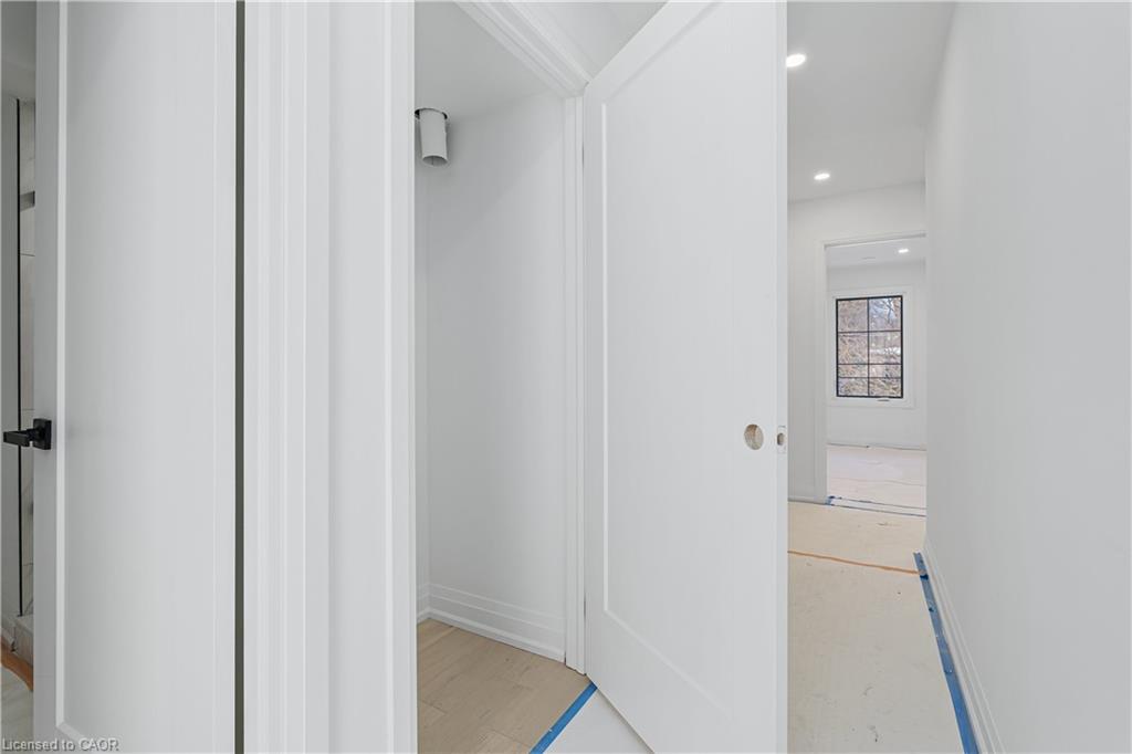 19 James Street Property Photo 26