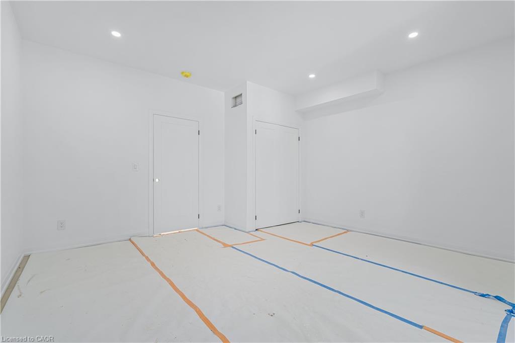 19 James Street Property Photo 33