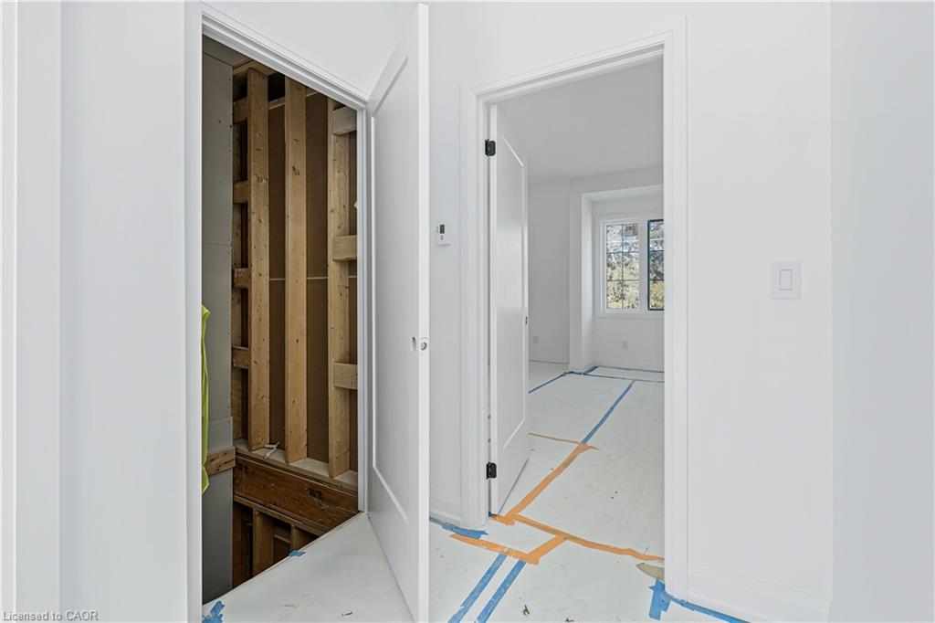 19 James Street Property Photo 36
