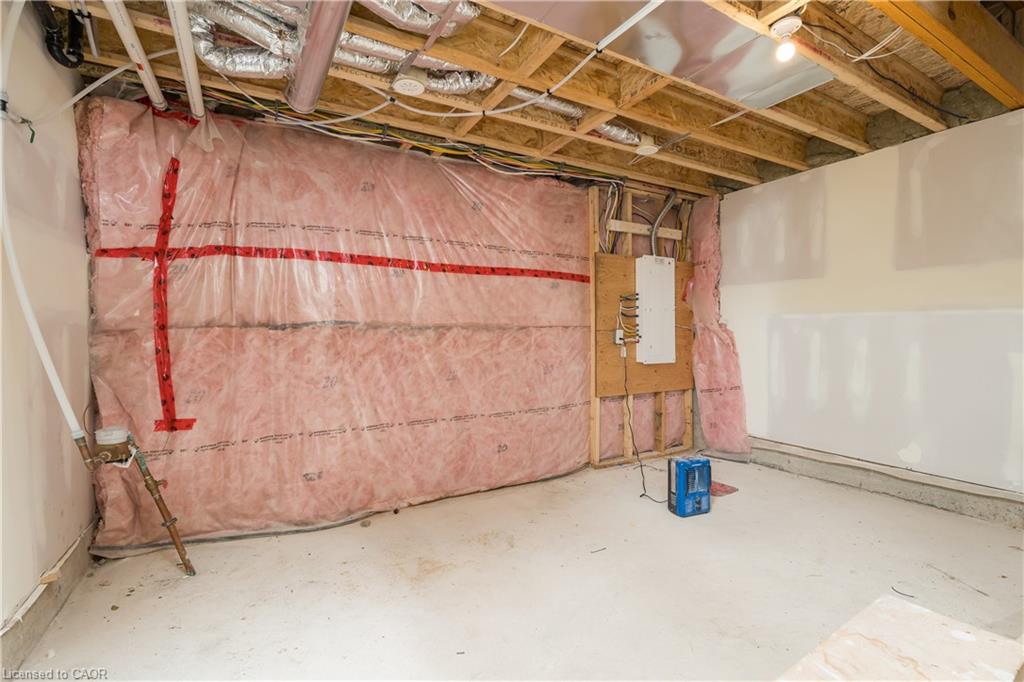 19 James Street Property Photo 39