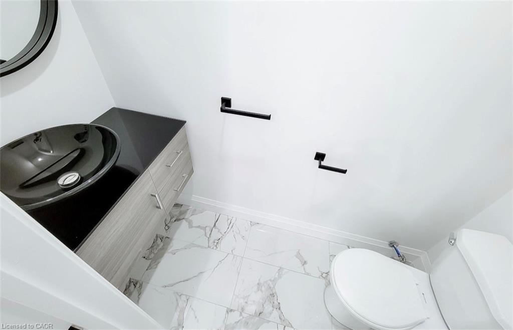 10 Devonport Street Property Photo 8