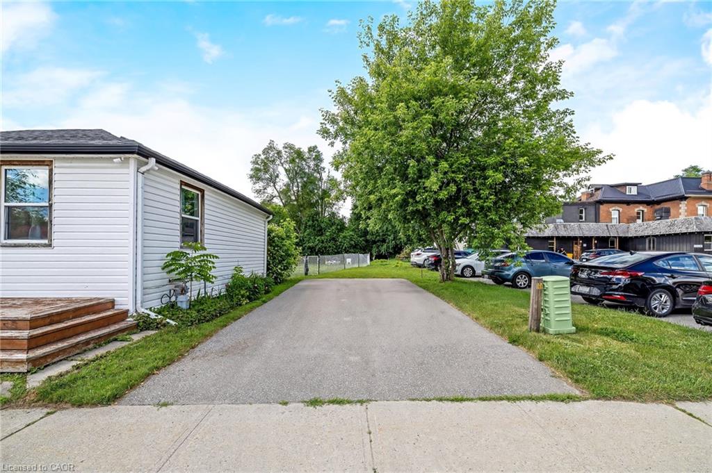 3 Church Boulevard Property Photo 6