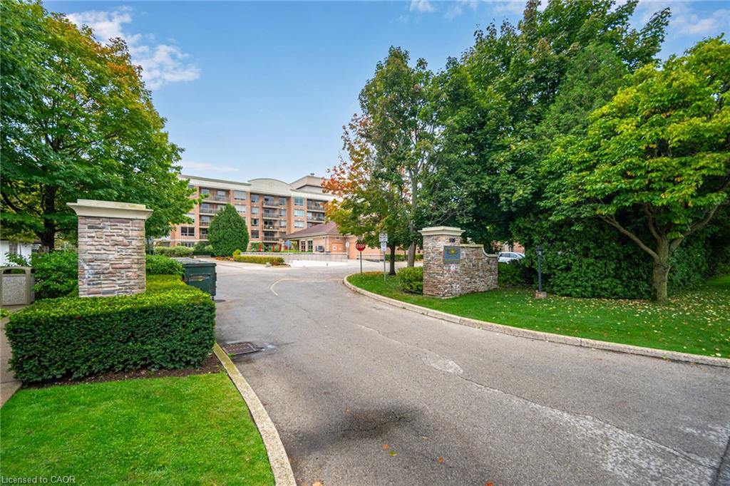 1406-100 Burloak Drive Property Photo 1