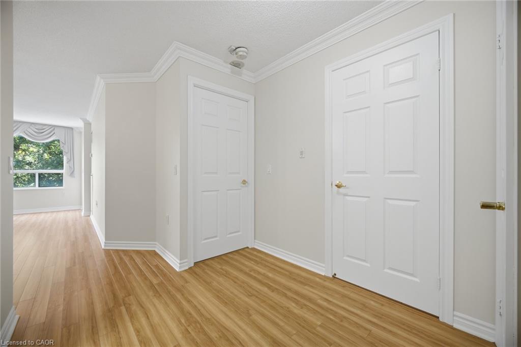 1406-100 Burloak Drive Property Photo 29