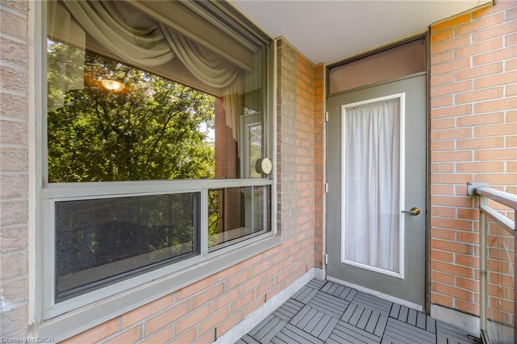 1406-100 Burloak Drive Property Photo 43