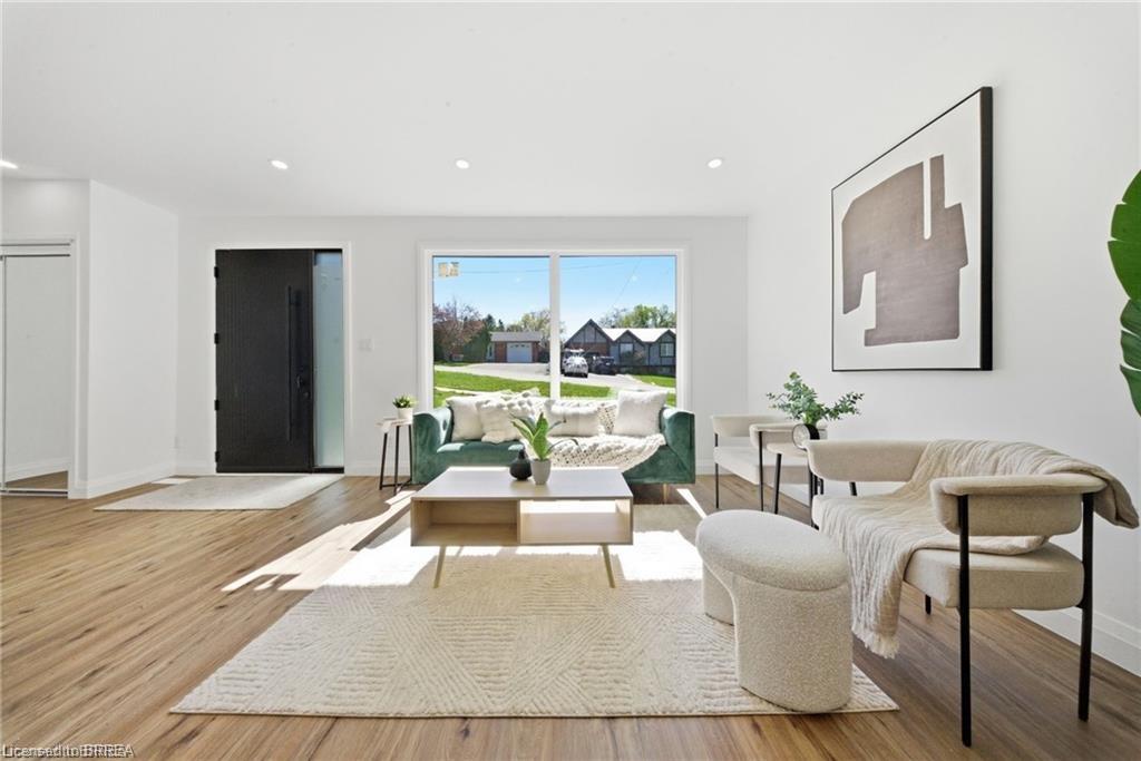 23 Aberdeen Street Property Photo 3