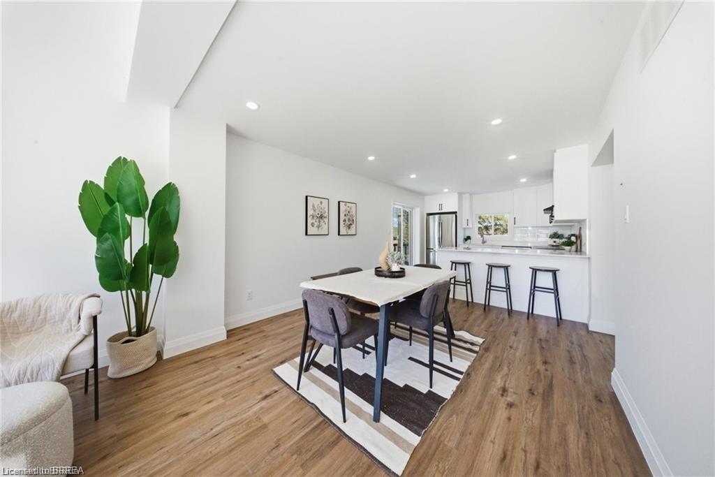 23 Aberdeen Street Property Photo 5
