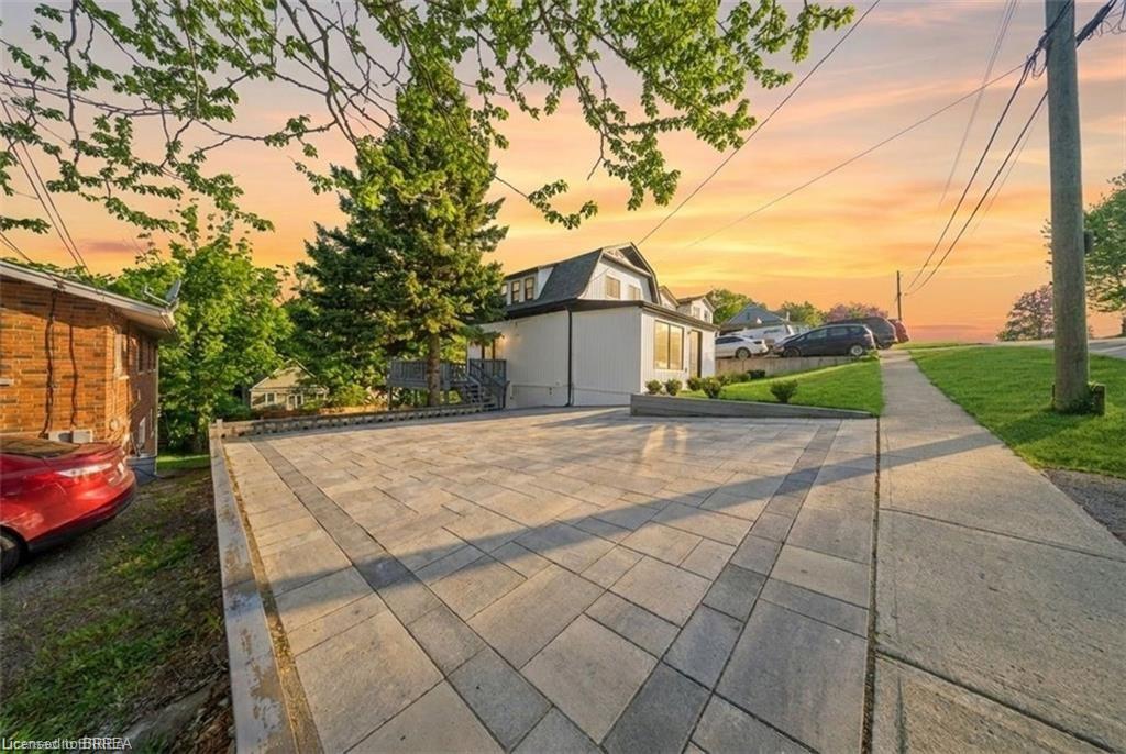 23 Aberdeen Street Property Photo 42