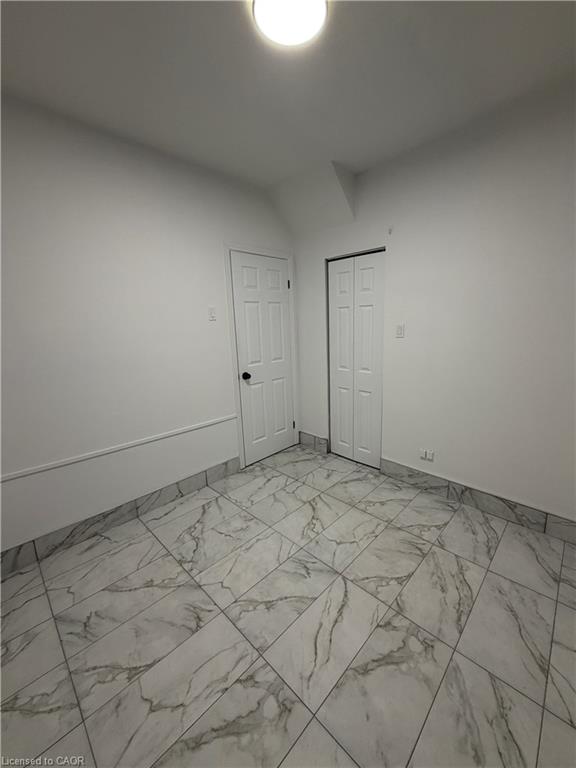 3-85 Wilson Street Property Photo 10