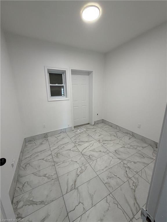 3-85 Wilson Street Property Photo 11