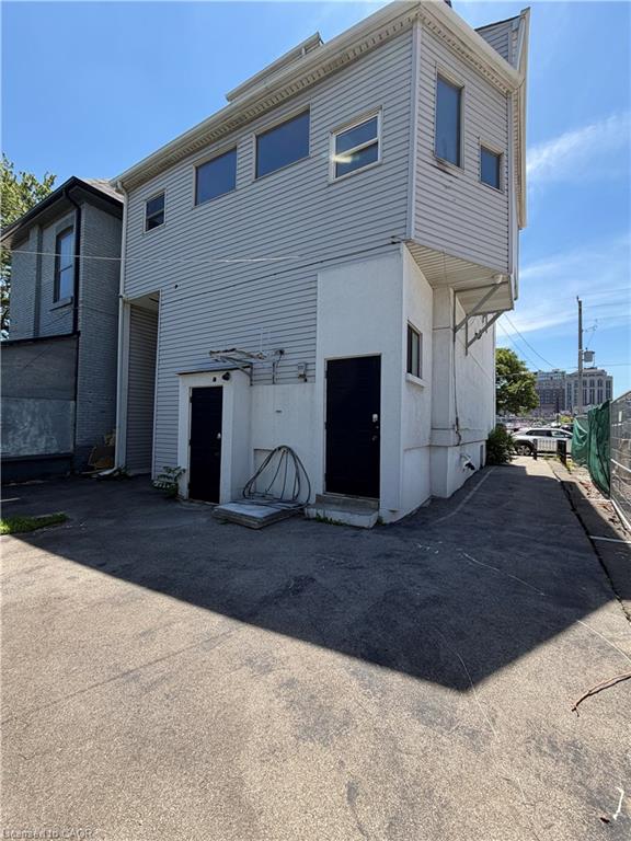 3-85 Wilson Street Property Photo 16