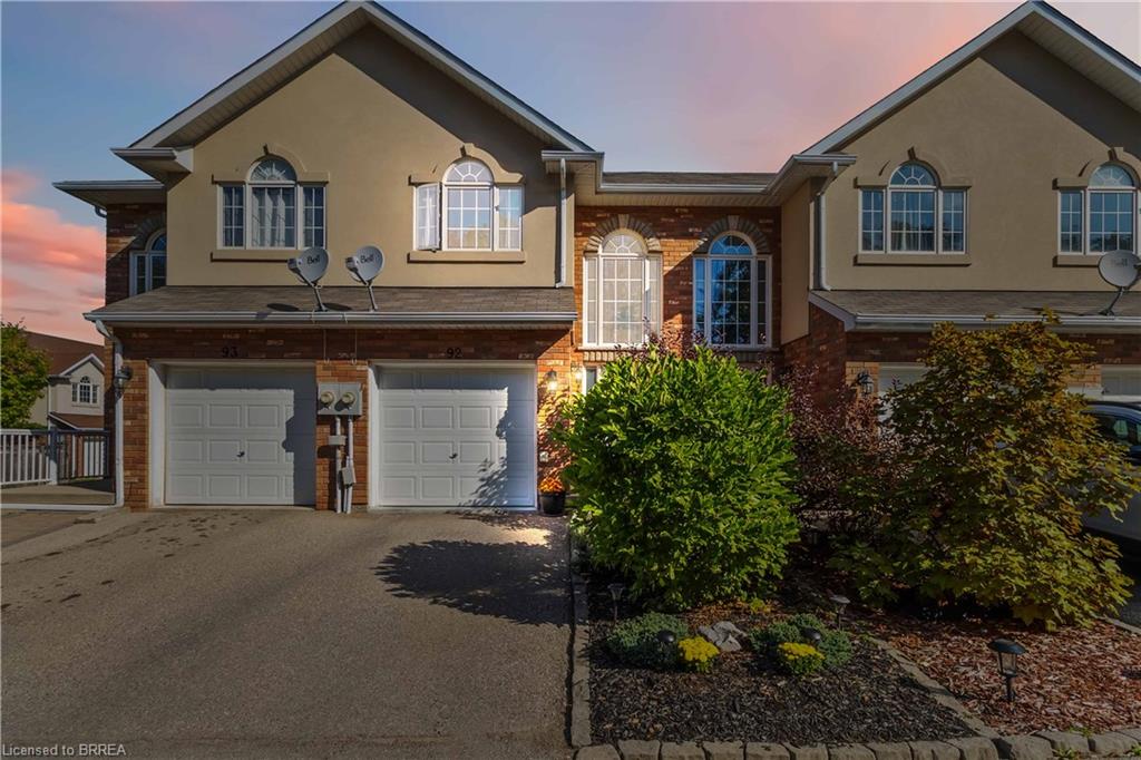 92-20 Mcconkey Crescent Property Photo 1