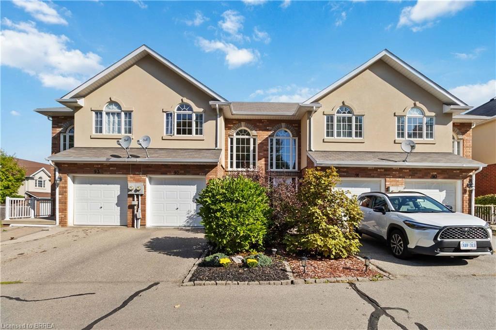 92-20 Mcconkey Crescent Property Photo 4