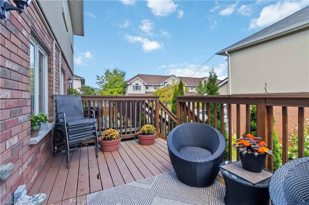 92-20 Mcconkey Crescent Property Photo 41