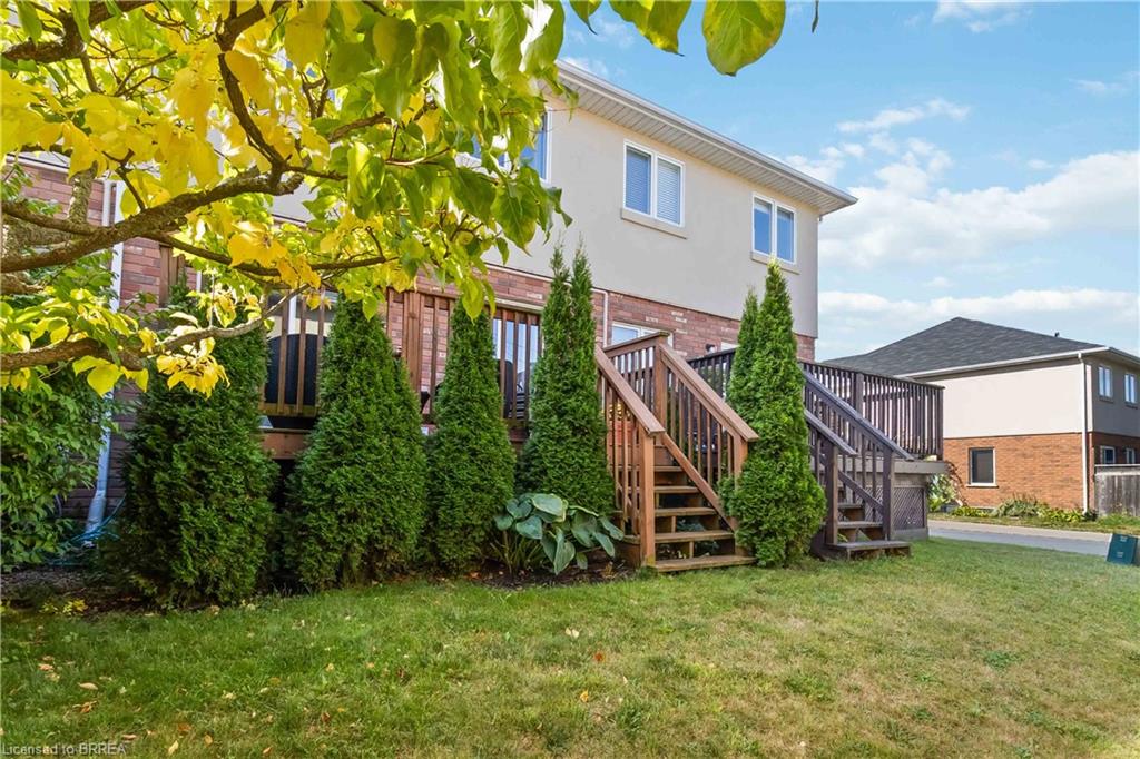 92-20 Mcconkey Crescent Property Photo 46