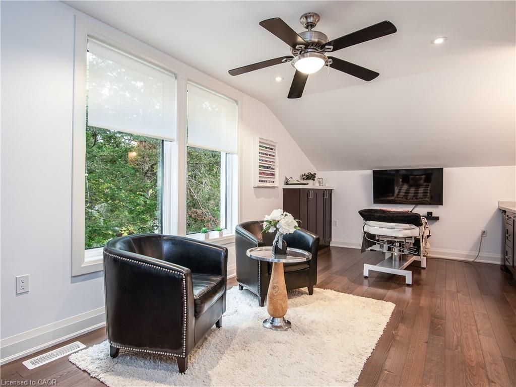 74 Mitchell Street Property Photo 28