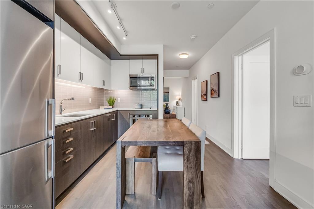 1575 Lakeshore Road W Property Photo 14