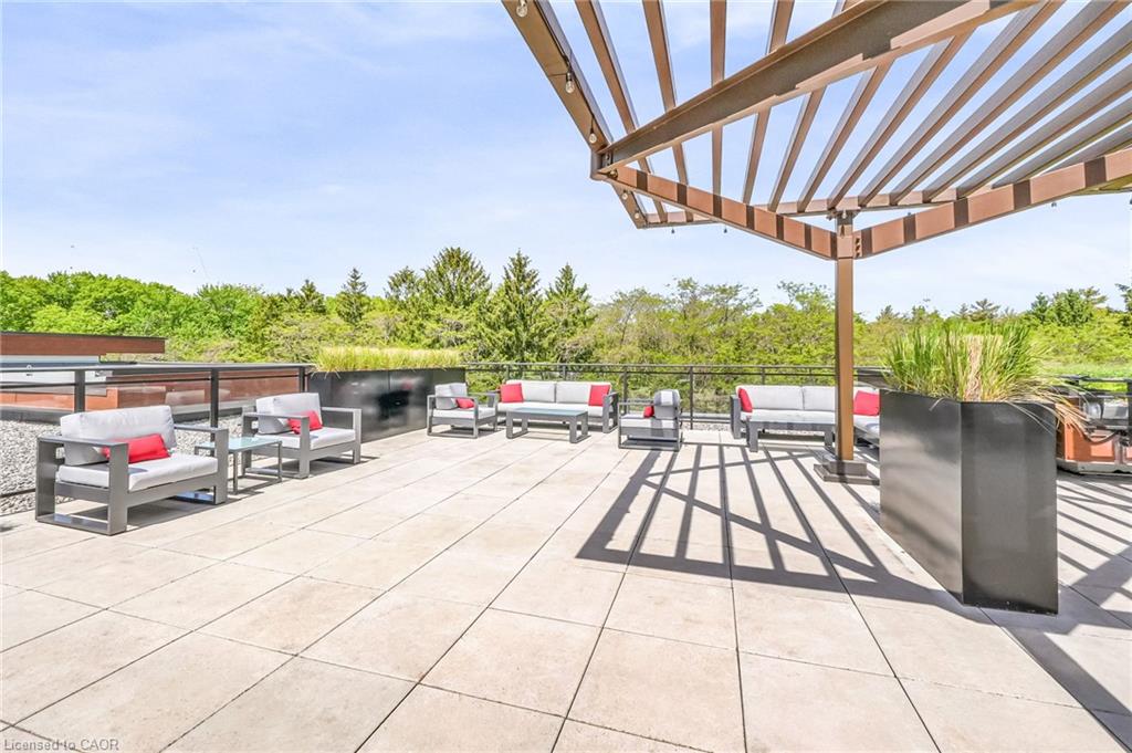 1575 Lakeshore Road W Property Photo 36