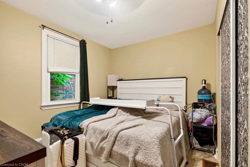 66 Queen Street S Property Photo 9