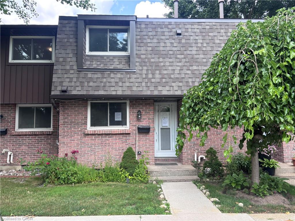 38-151 Linwell Road Property Photo 1