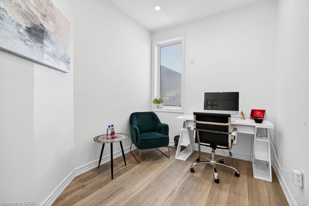 136 Young Street Property Photo 10