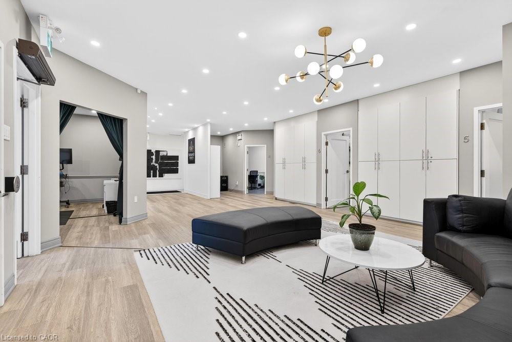 136 Young Street Property Photo 19
