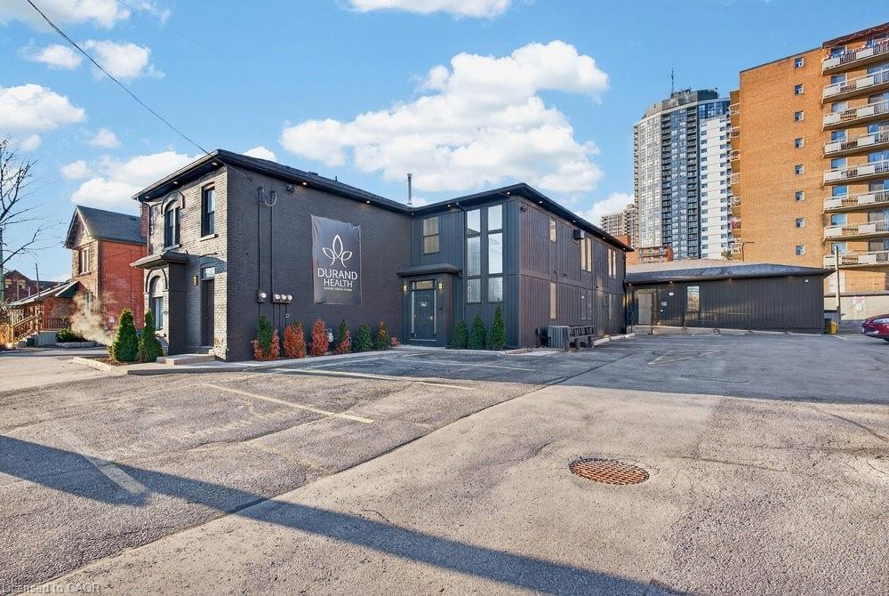 136 Young Street Property Photo 50