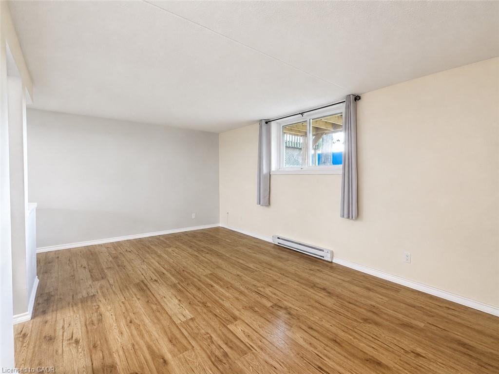 402-266 Overlea Drive Property Photo 7