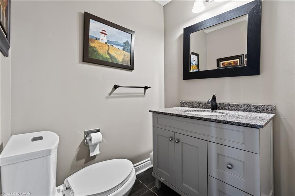 3194 Tania Crescent Property Photo 13
