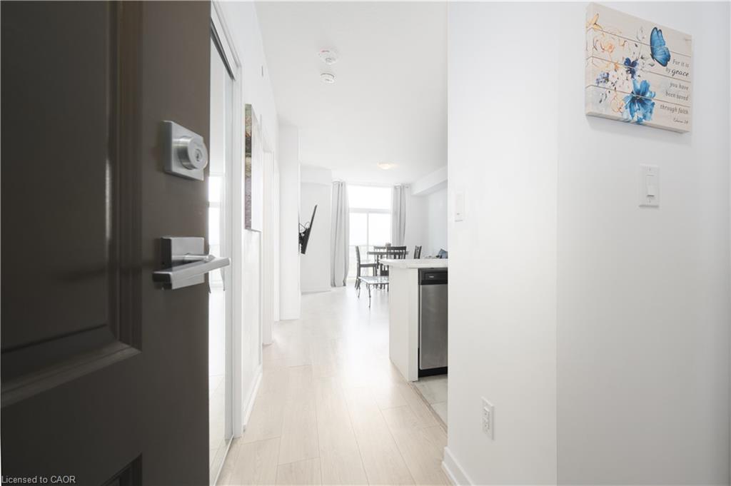 334-450 Dundas Street E Property Photo 8