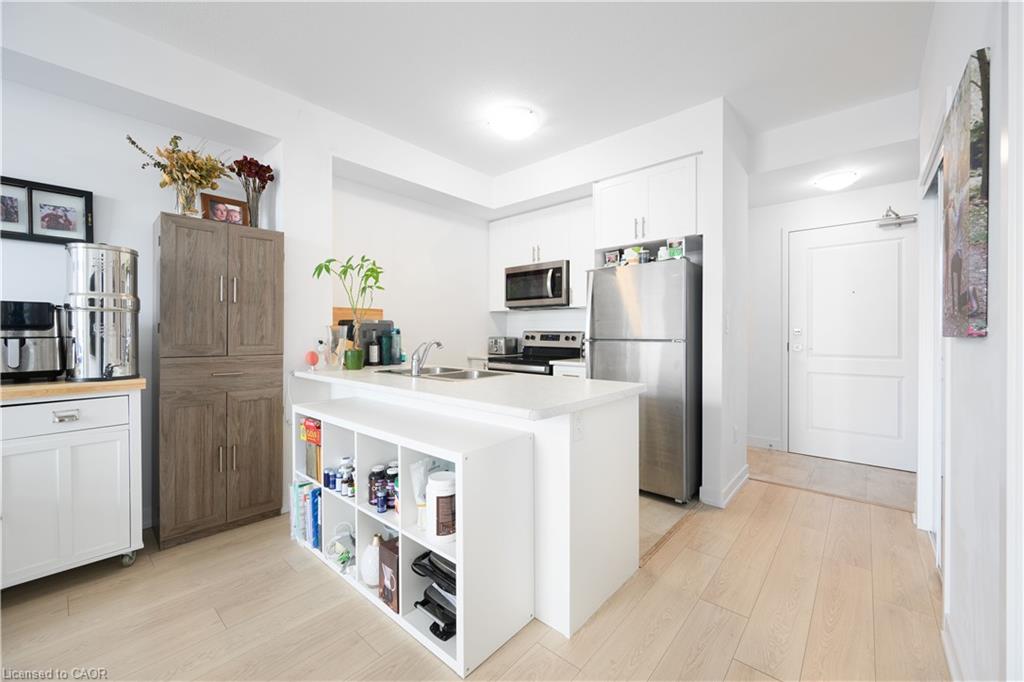 334-450 Dundas Street E Property Photo 9
