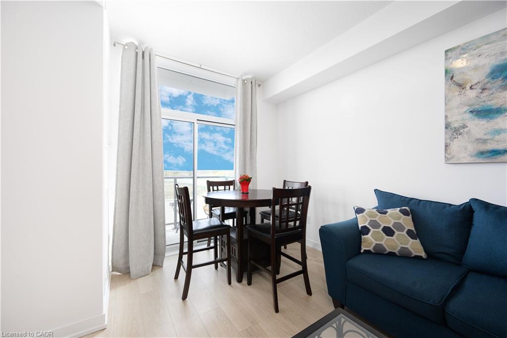 334-450 Dundas Street E Property Photo 17